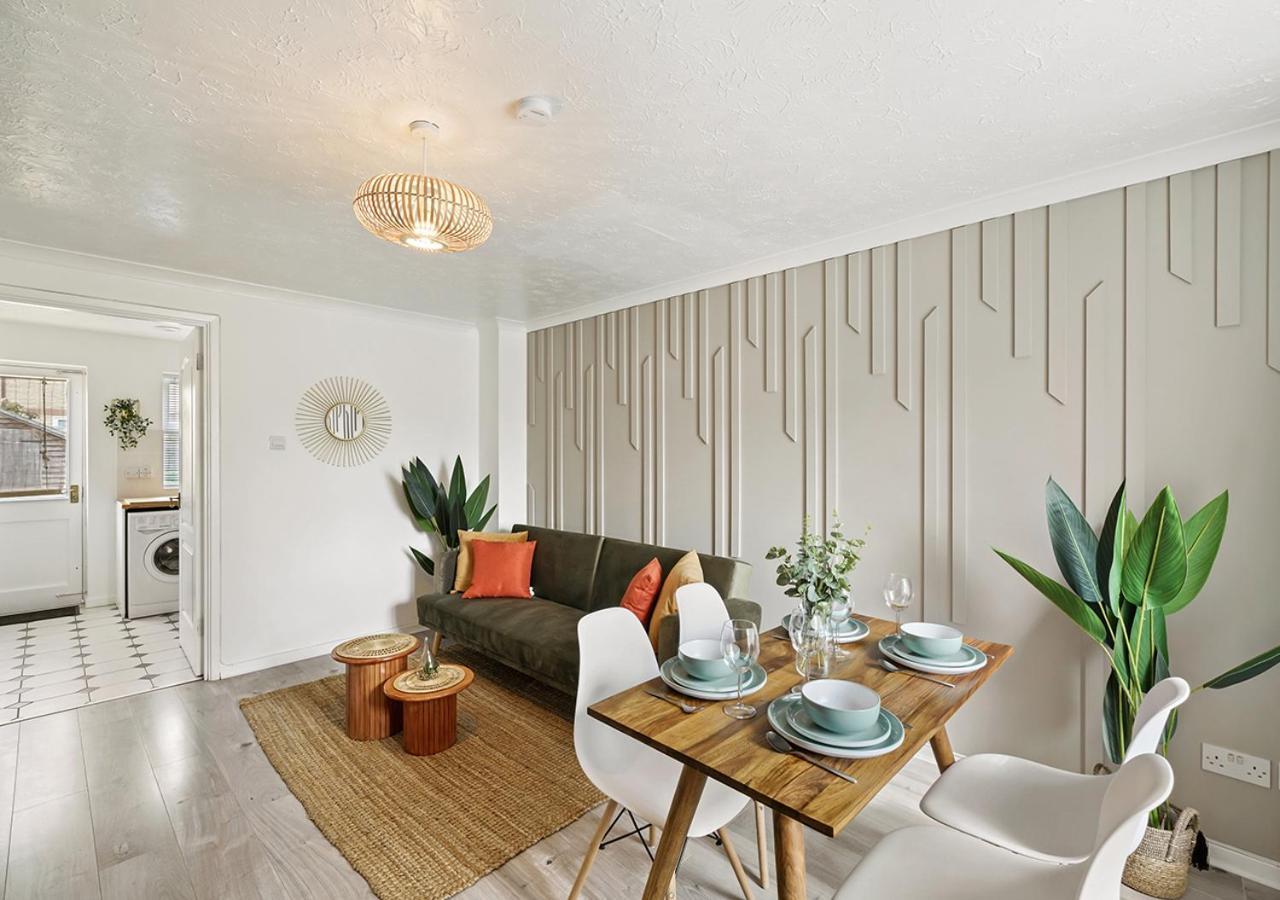 East London House Near Tube With Parking Villa Ngoại thất bức ảnh